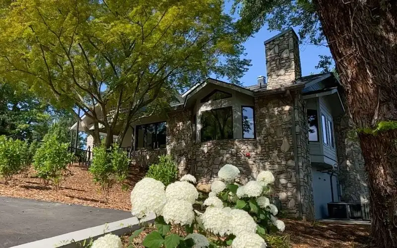 Asheville Detox Center Banner Image