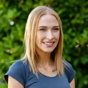 ROSEANN NELSON